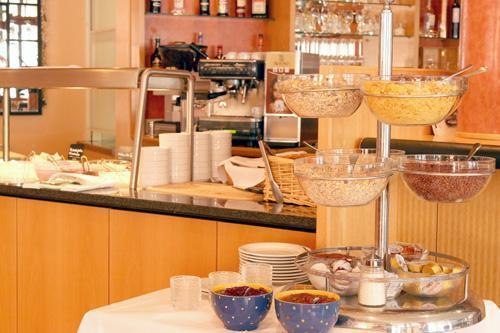 Altstadt Hotel Zur Post Stralsund Ngoại thất bức ảnh