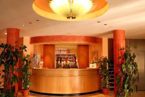 Altstadt Hotel Zur Post Stralsund Ngoại thất bức ảnh