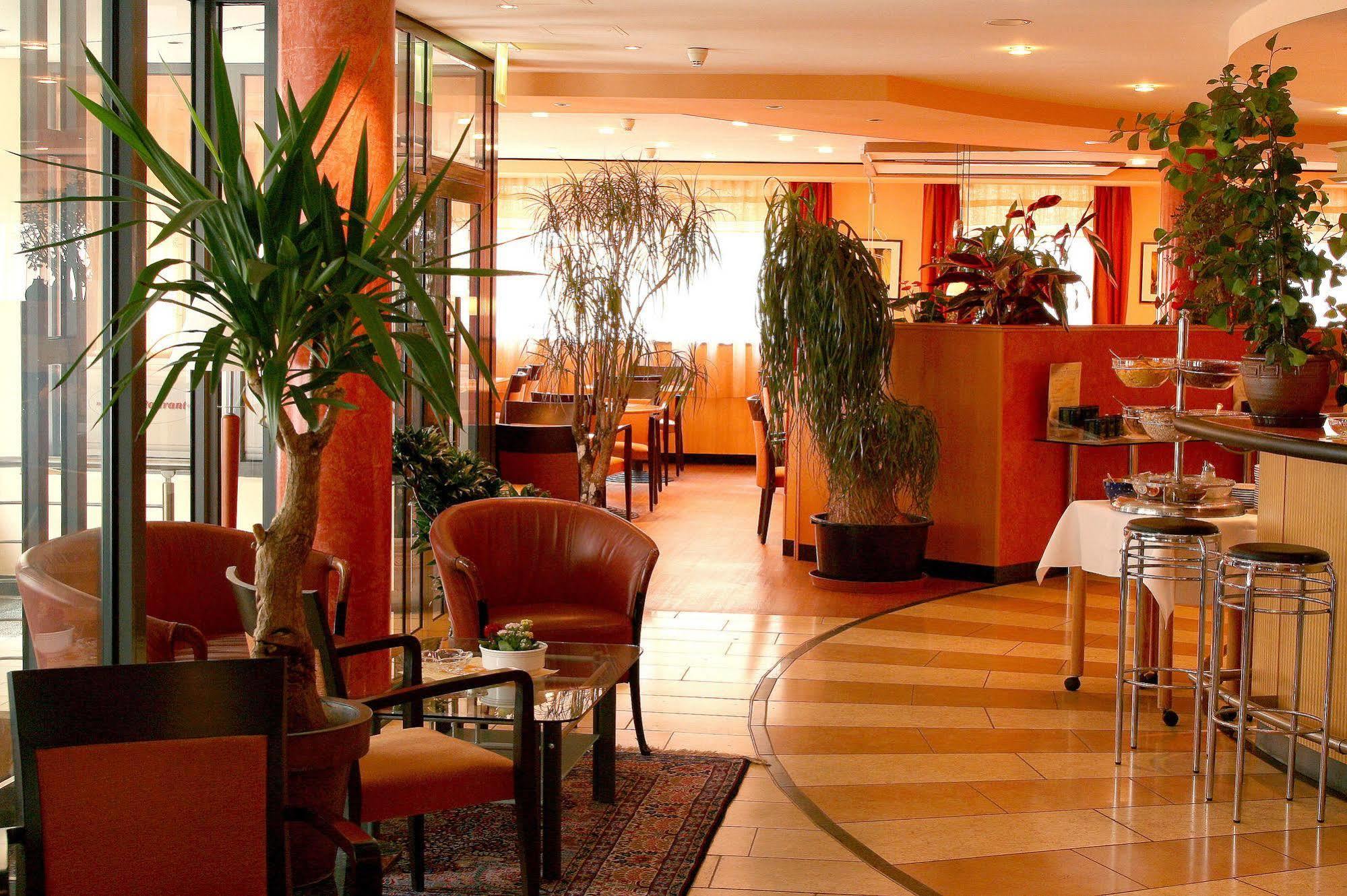Altstadt Hotel Zur Post Stralsund Ngoại thất bức ảnh